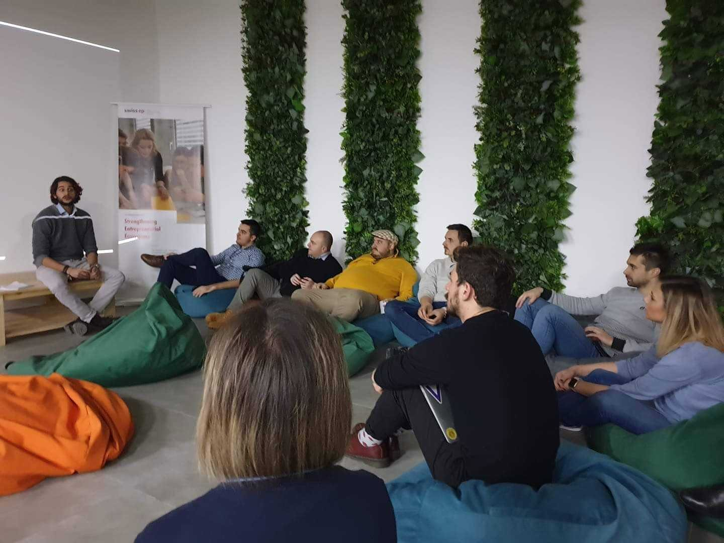Nomadic Minds team leading a startup workshop event